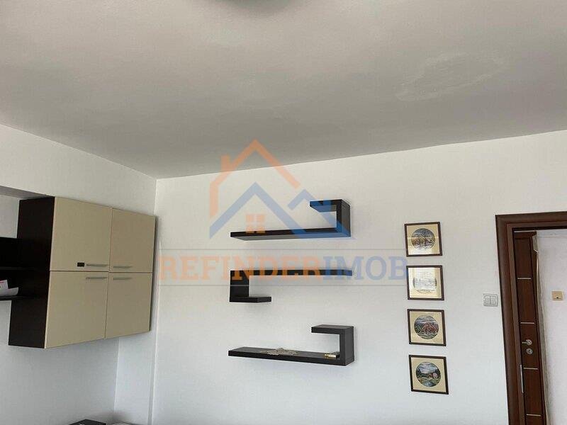 Rahova, Spatrul Preda, vanzare apartament 3 camere.